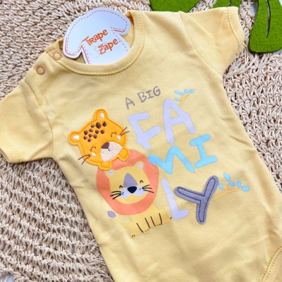 Kit 3 Peças - Bodys Manga Curta Wild Boy - Off White e Azul Jeans, Off White e Mostarda